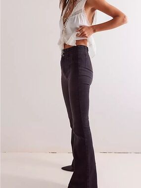 Free People Jayde High-Waist Grey Flare Jeans